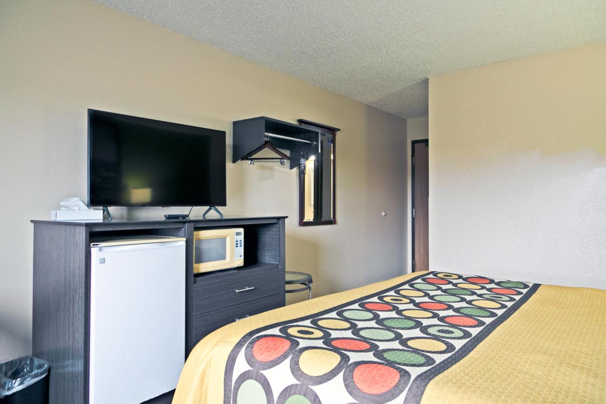 ซูเปอร์ 8 บาย วินด์แฮม ออกัสตา/ฟอร์ตกอร์ดอน แอเรีย Motel ภายนอก รูปภาพ